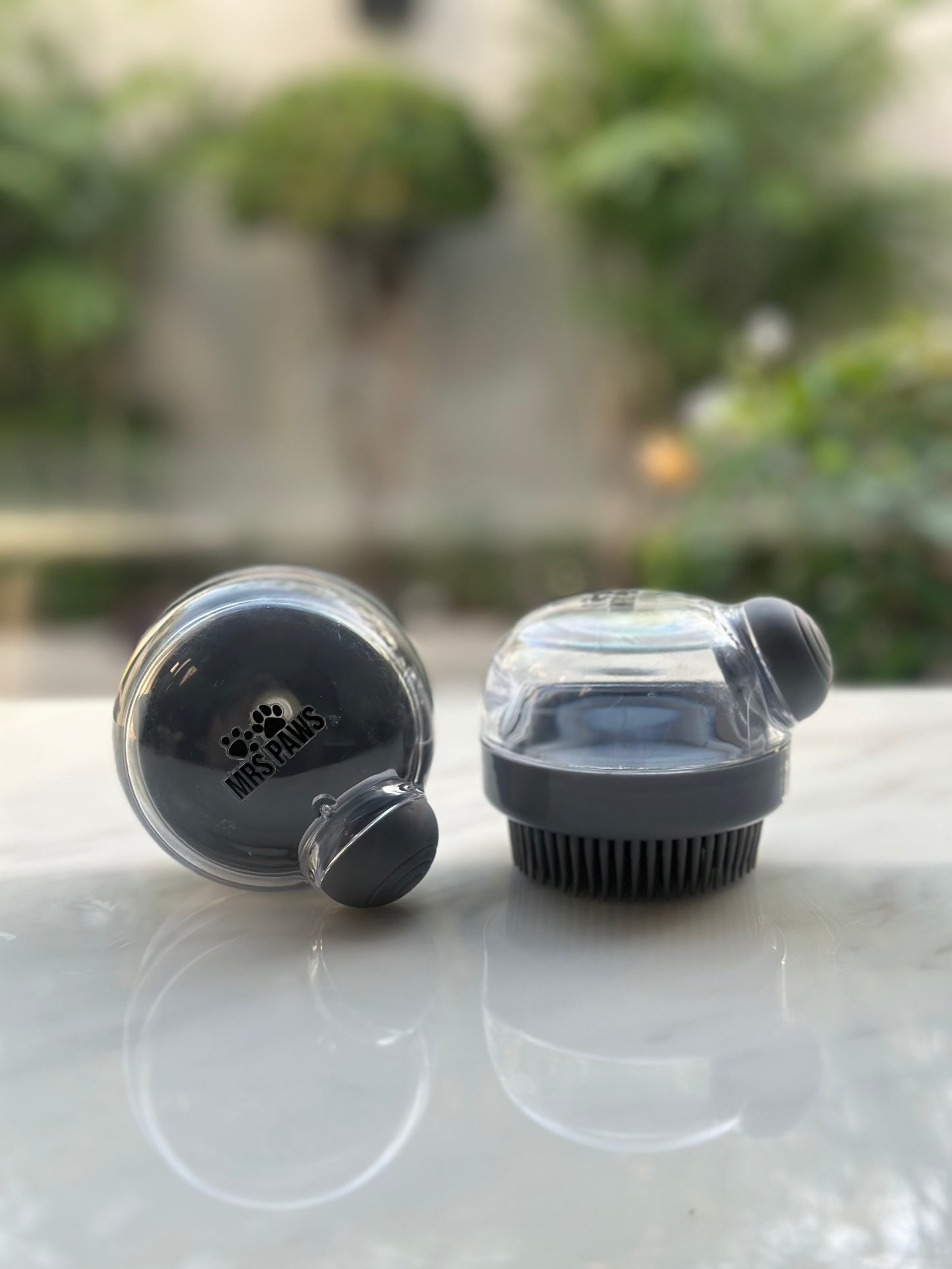 Dispensing Silicone Brush
